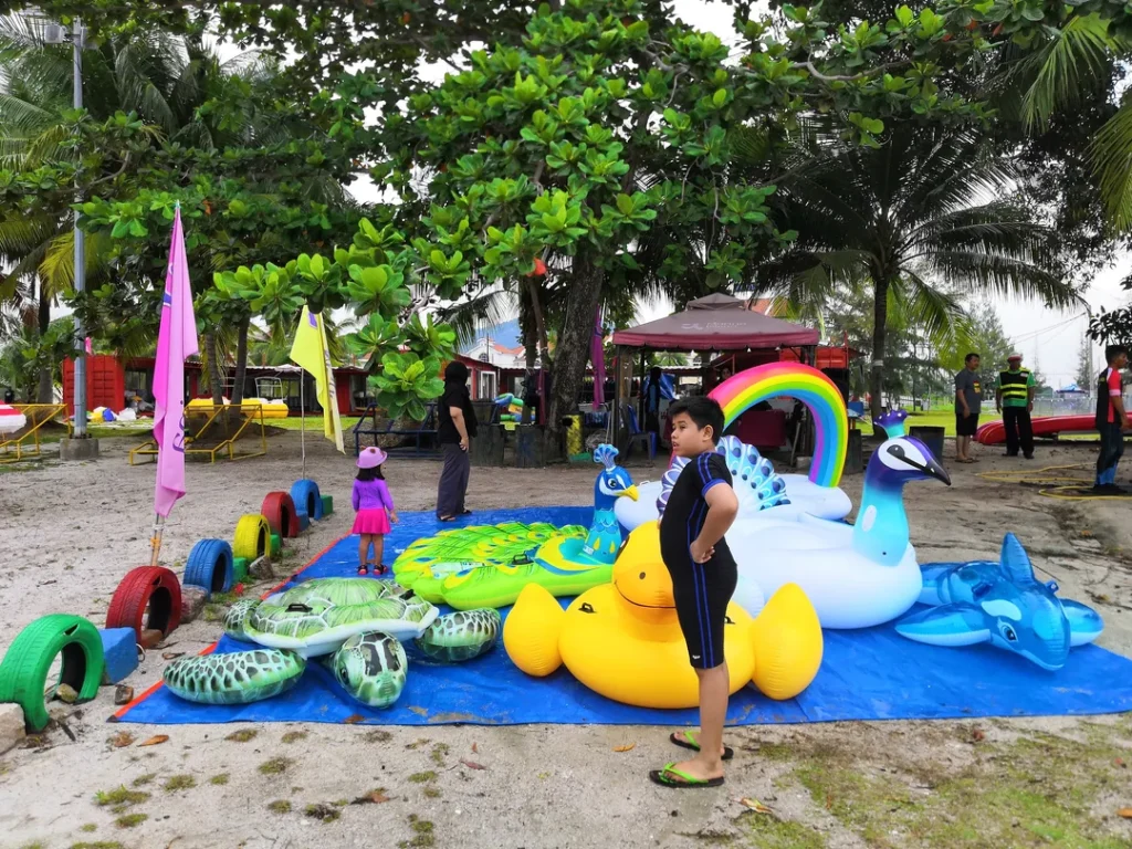Aktiviti Rekreasi Air dan Pantai di Marina Island