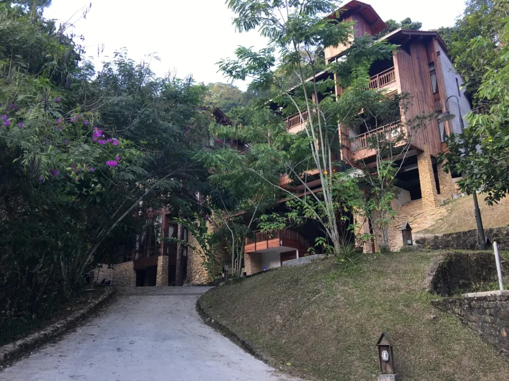 Lokasi dan Alamat dari Enderong Resort
