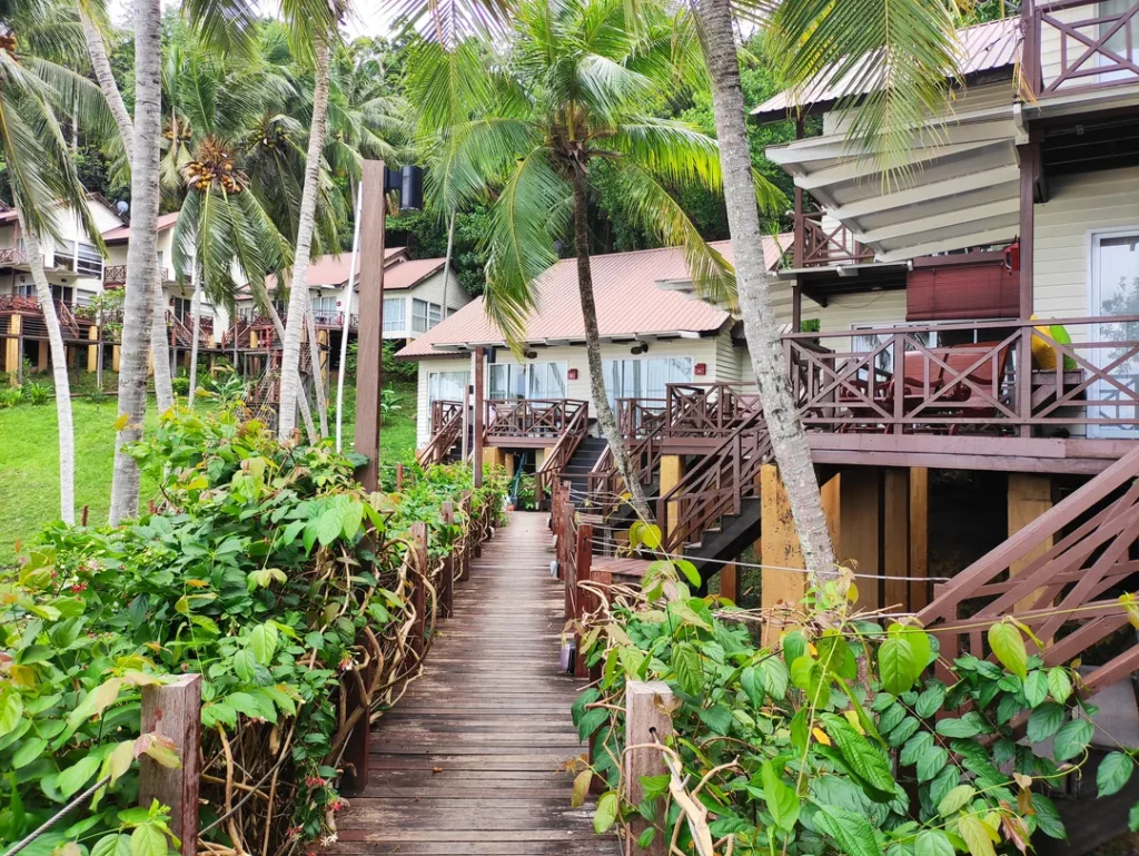 Restoran dan Pilihan Makanan di Pulau