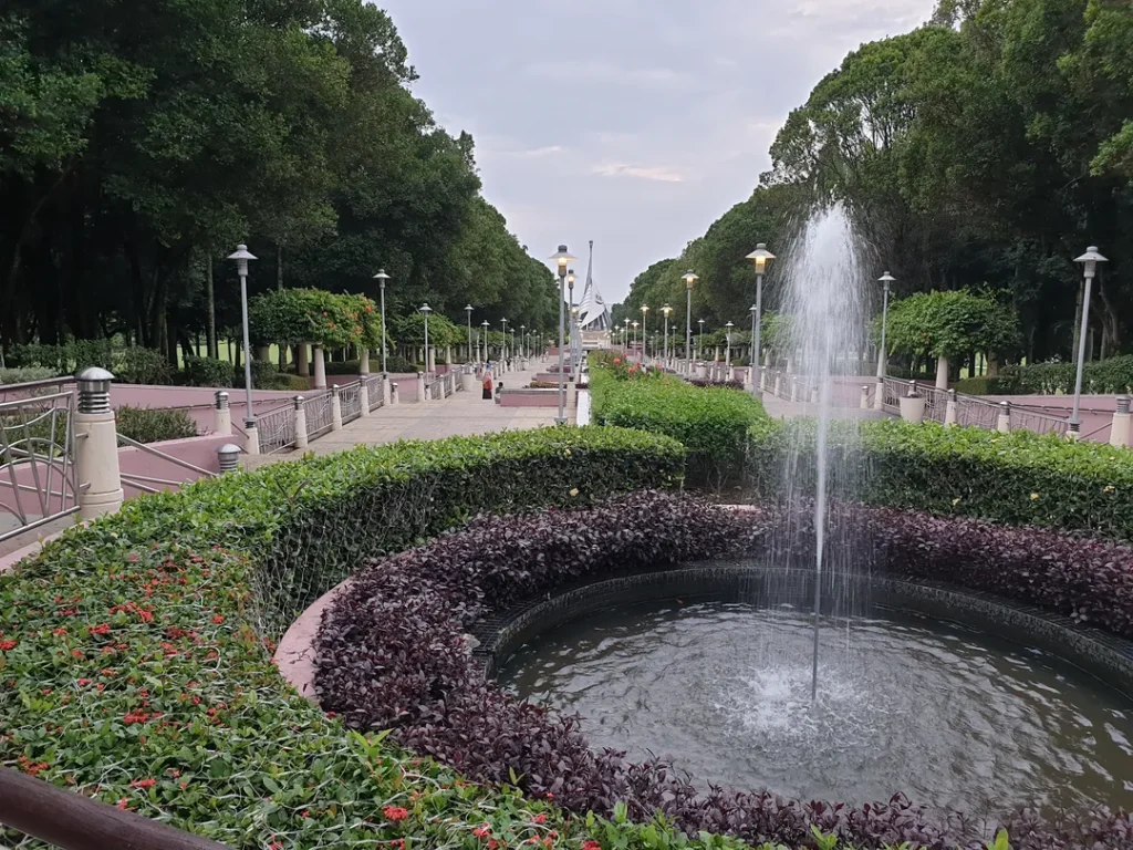 Tempat Menarik di Putrajaya Putrajaya Secret Garden