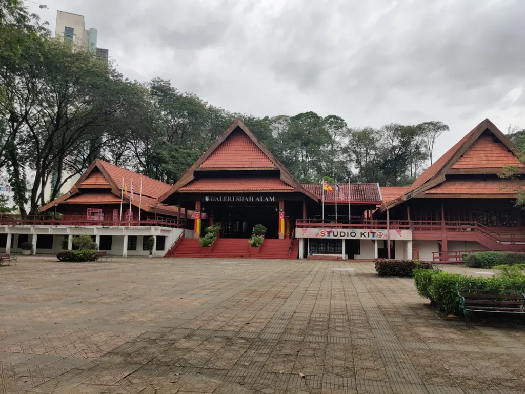 Tempat Menarik di Shah Alam Galeri Shah Alam