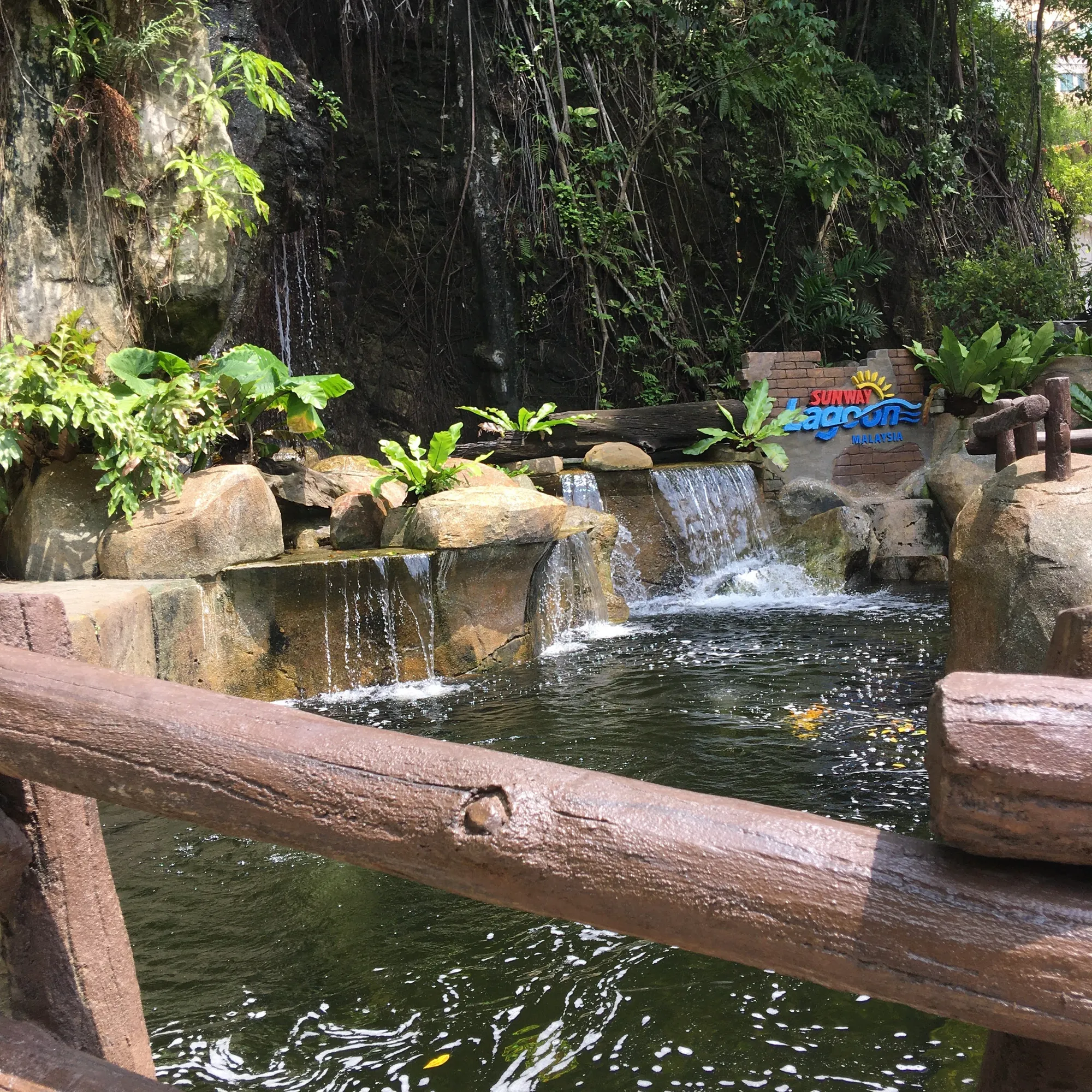 sunway lagoon theme park