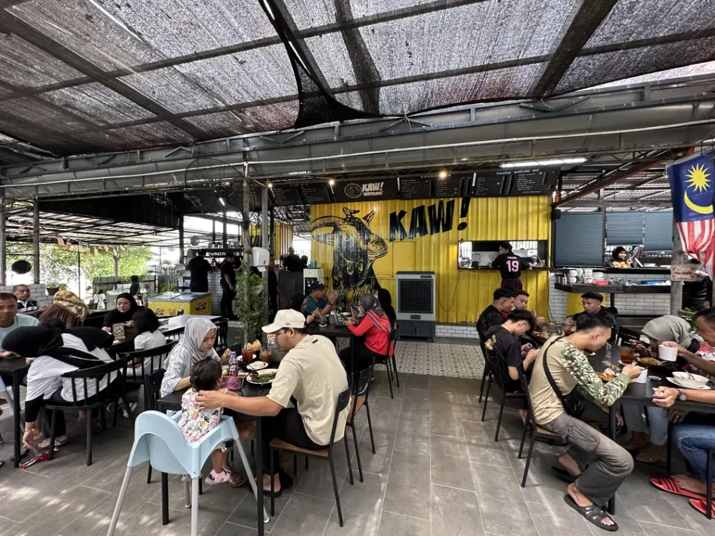 Dekorasi dan Gaya Hiasan Kafe