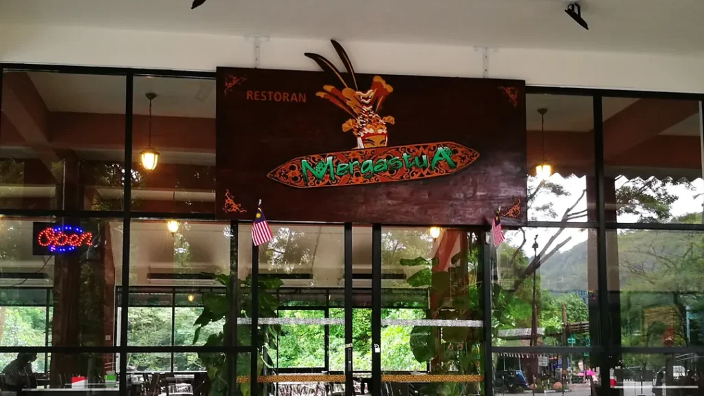 Kedai Cenderamata dan Tempat Makan di Zoo Taiping