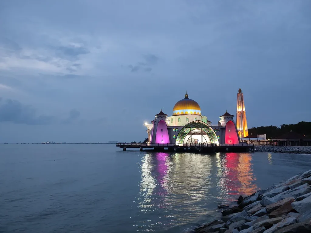 Kubah Masjid Selat Melaka