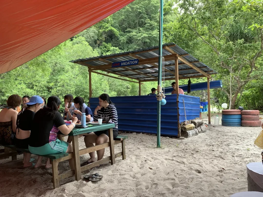 Makanan dan Budaya Pulau