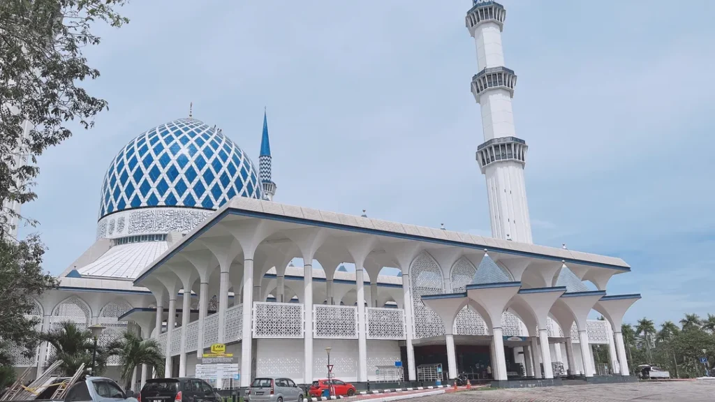 Reka Bentuk dan Keunikan Masjid