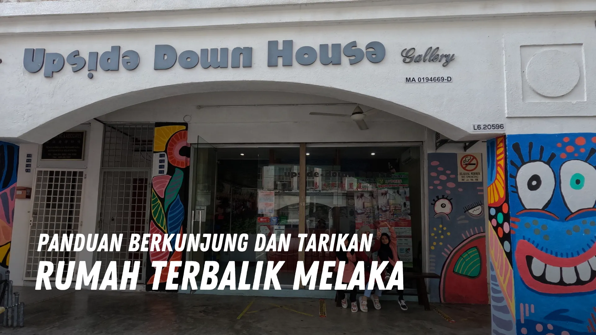 Review Rumah Terbalik Melaka Malaysia