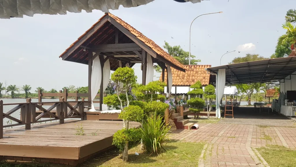 Tempat Menarik di Kedah Pendang Lake Resort