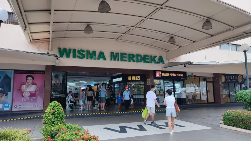 Tempat Menarik di Kota Kinabalu Wisma Merdeka