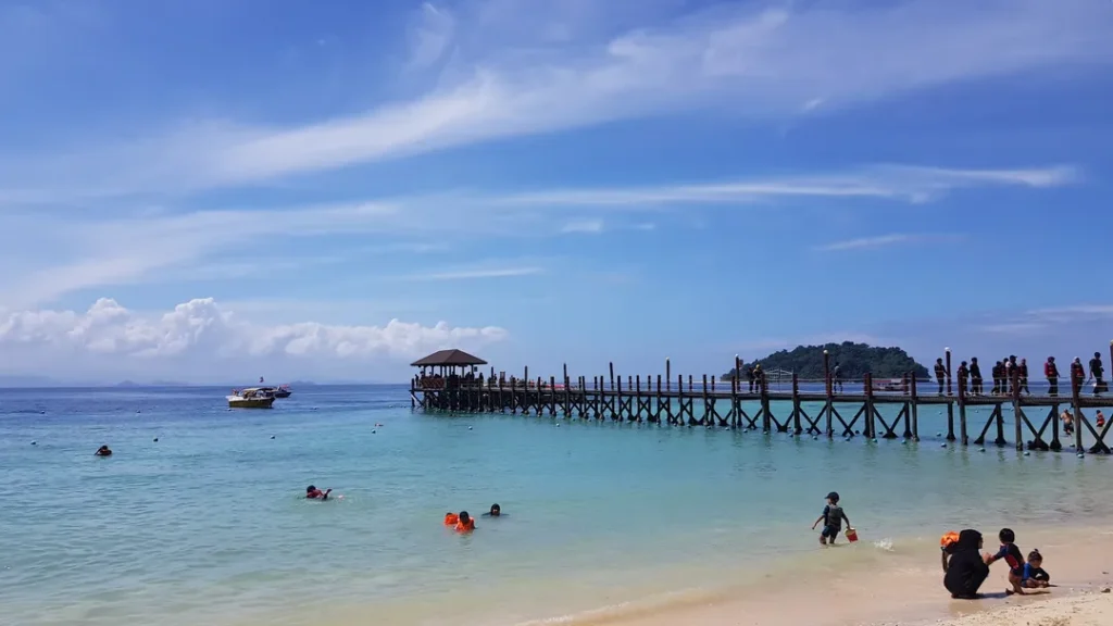 Tempat Menarik di Sabah Pulau Manukan