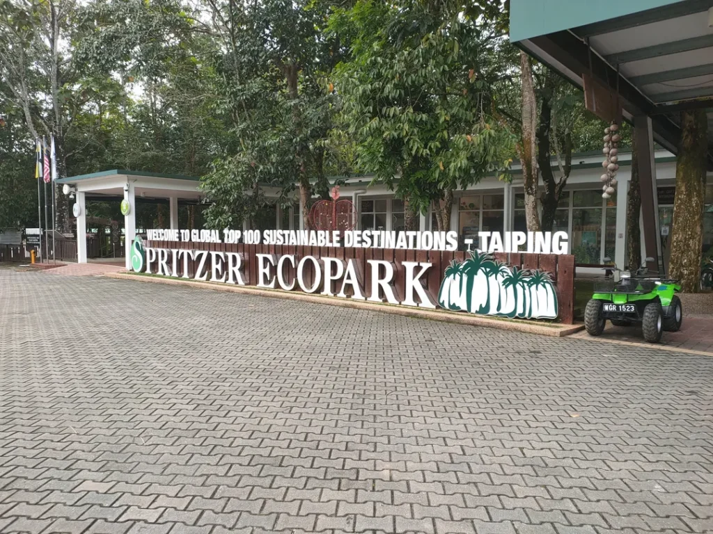 Tempat Menarik di Taiping Spritzer EcoPark