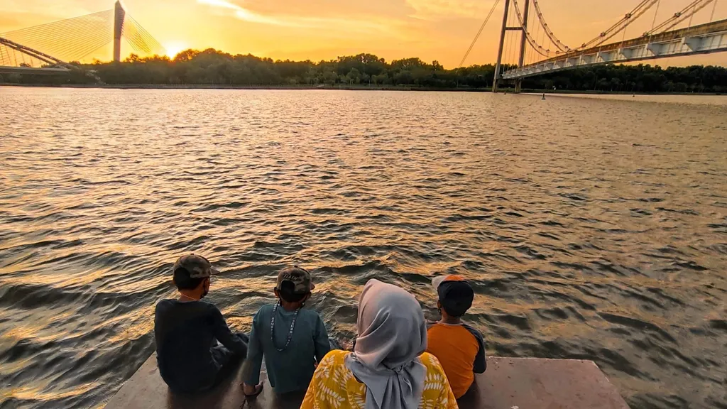 Aktiviti Menarik di Pantai Floria