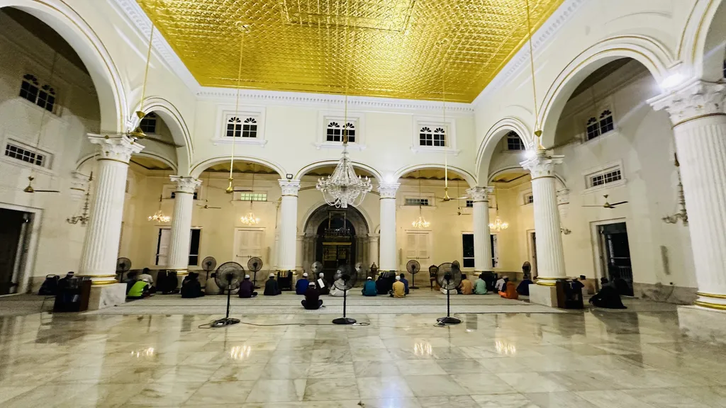 Fasilitas dan Kemudahan untuk Jemaah Masjid Sultan Abu Bakar