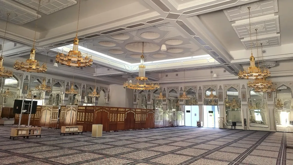 Fasilitas dan Kemudahan untuk Jemaah di Masjid Razaleigh