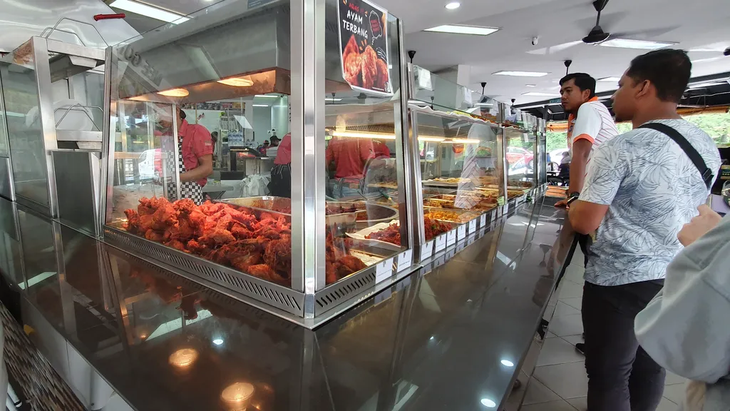 Keunikan Rasa dan Kualitas Bahan Makanan di Nasi Kandar Yasmeen