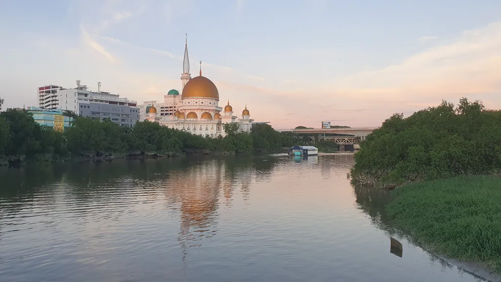 Tempat Menarik di Klang Masjid Bandar Diraja Klang