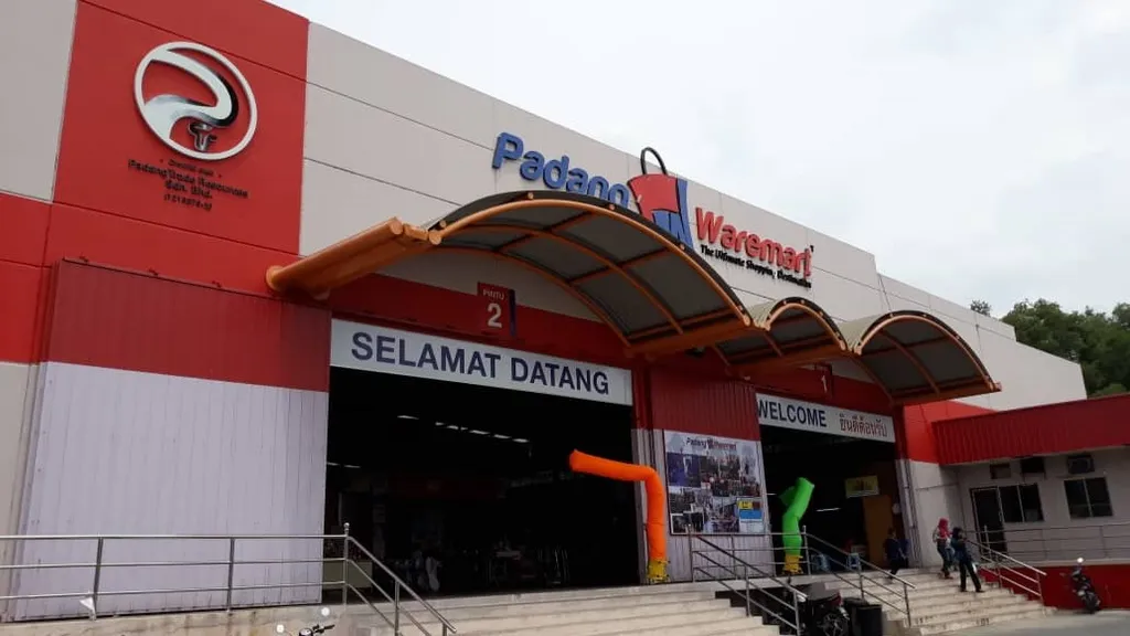 Tempat Menarik di Padang Besar Padang Waremart