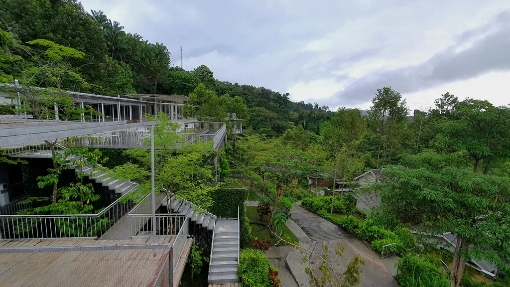Tempat Menarik di Perak Belum Rainforest Resort