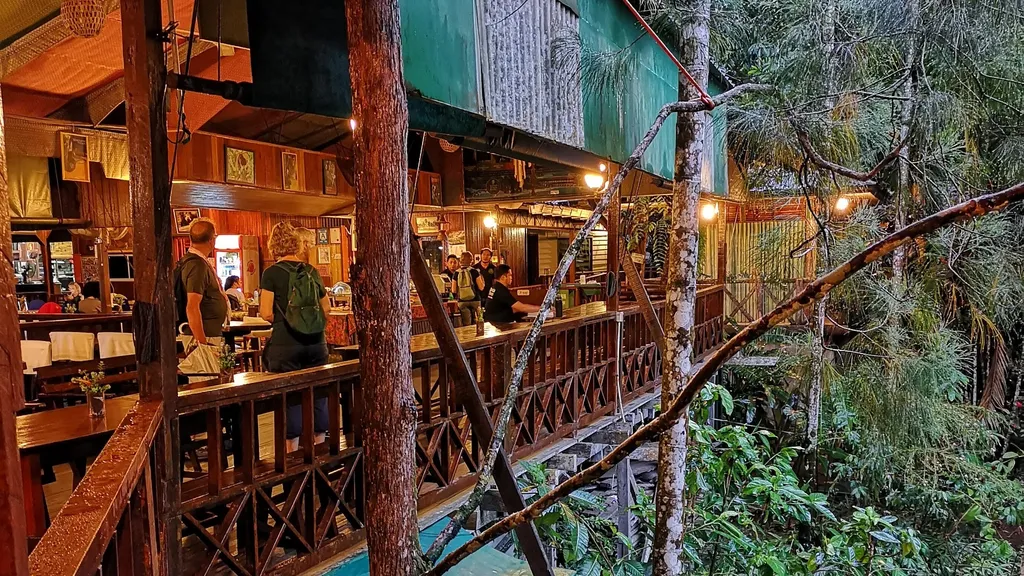 Tempat Menarik di Sandakan Sepilok Jungle Resort