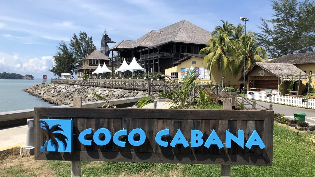 Tempat Menarik di Sarawak Coco Cabana