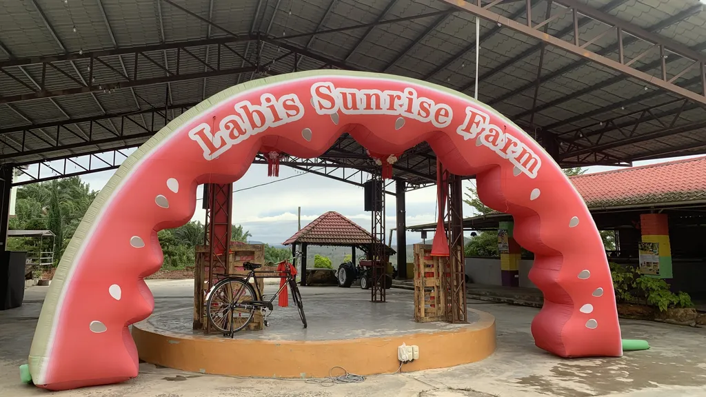 Tempat Menarik di Segamat Labis Sunrise Farm