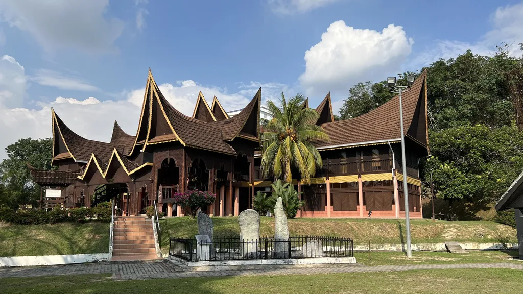Tempat Wisata Menarik di Seremban Muzium Negeri Sembilan