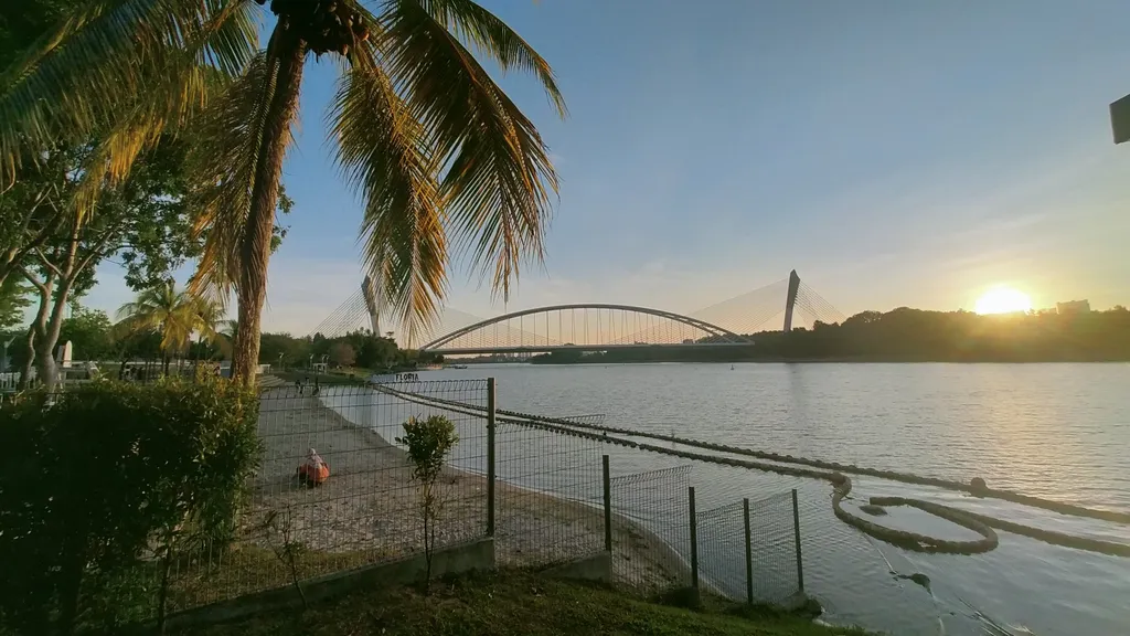 Waktu Terbaik untuk Berkunjung ke Pantai Floria