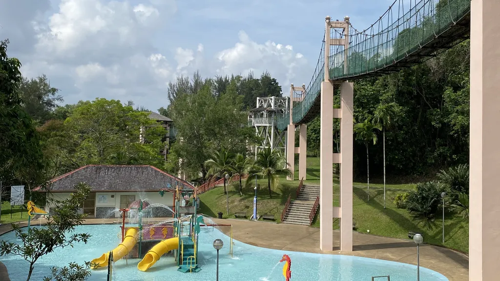 Fasilitas Rekreasi untuk Semua Umur di Taman Awam Miri