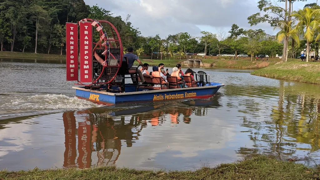 Fasilitas dan Kemudahan Umum di Taman Bandar Kuantan