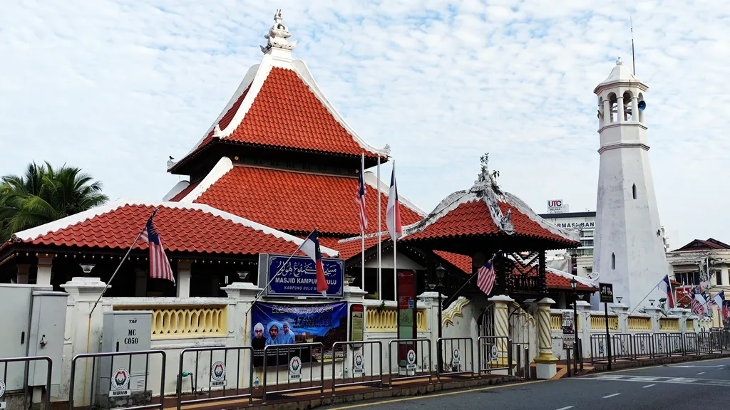 Fasilitas dan Kemudahan bagi Jemaah Masjid Kampung Hulu