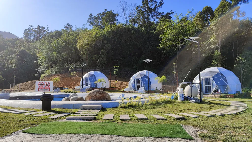 Fasilitas dan Kemudahan bagi Pengunjung di Rock Garden Camping