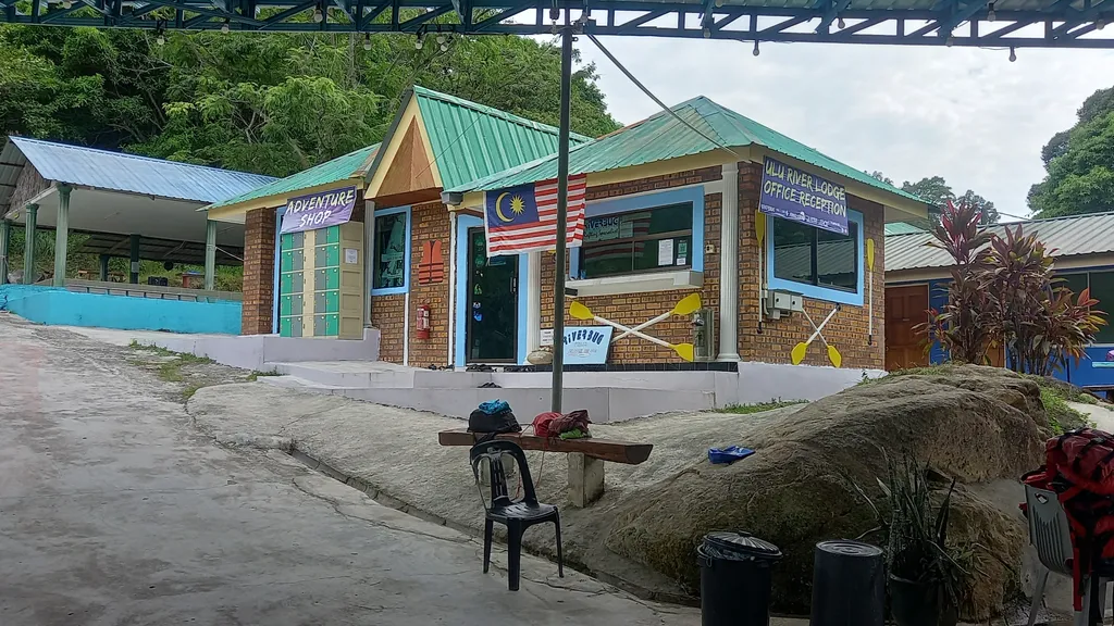 Fasilitas dan Layanan bagi Pengunjung di Ulu River Lodge