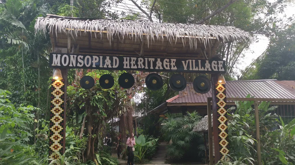 Lokasi Monsopiad Cultural Village dan Cara Ke Sana