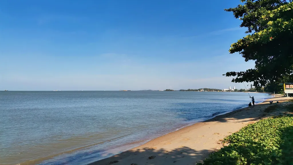 Pantai Pengkalan Balak Melaka
