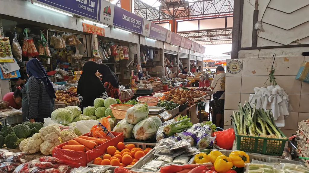 Panduan dan Tips Berkunjung ke Pasar Satok
