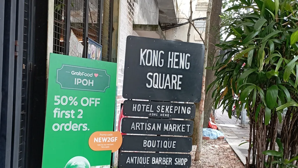 Tips dan Panduan Berkunjung ke Kong Heng Square