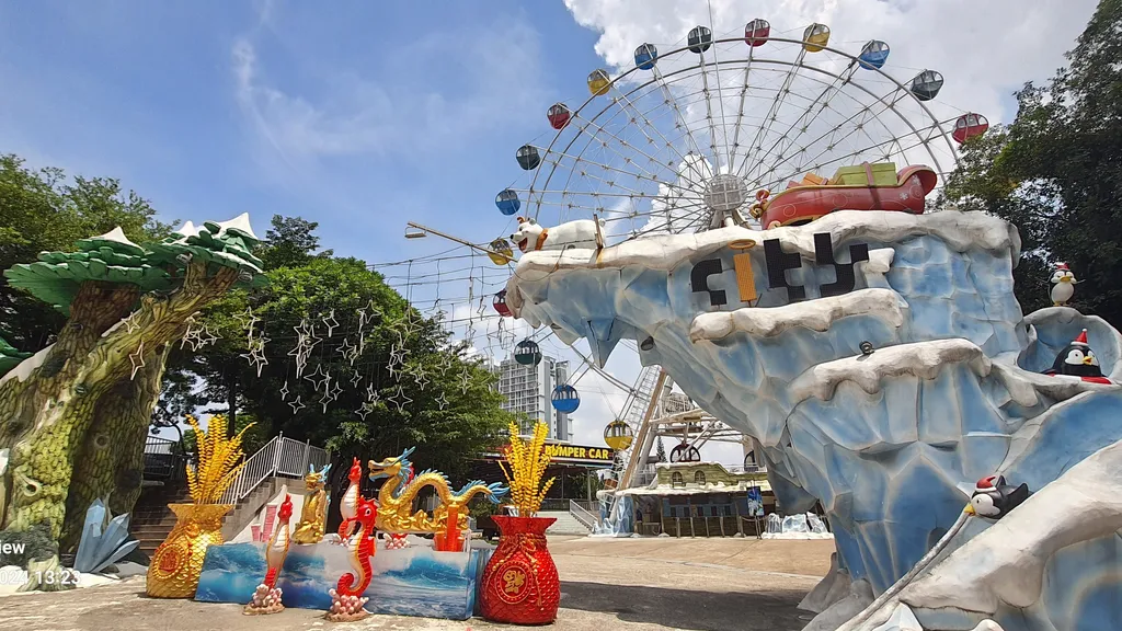 Zona Bermain Anak anak yang Aman dan Menarik di WaterWorld I City