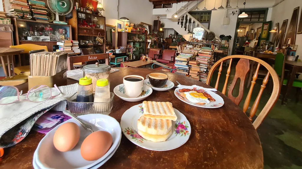 Cafe Bunga Raya