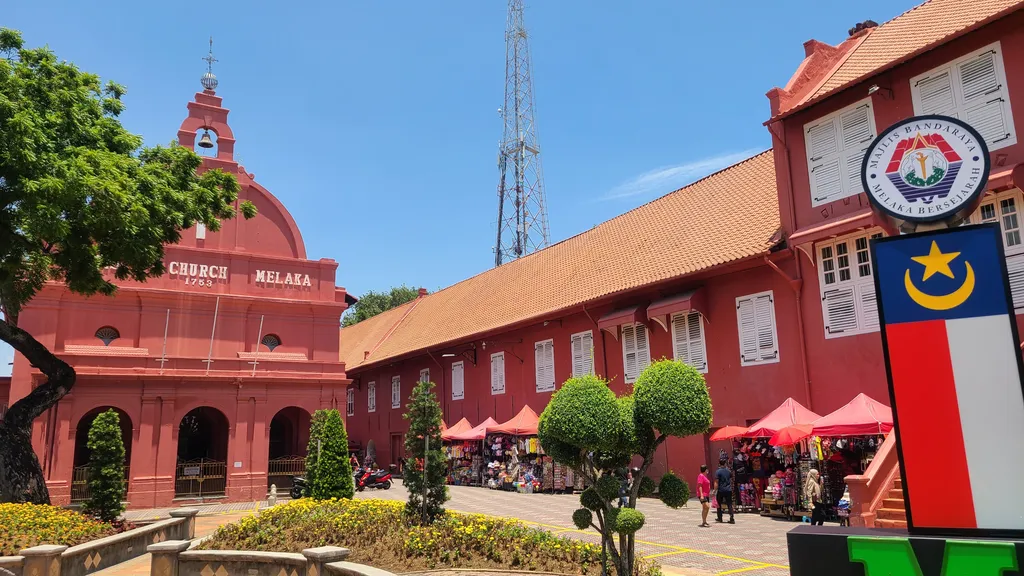 Destinasi Pelancongan Bersejarah dan Budaya di Melaka Dalam Pakej