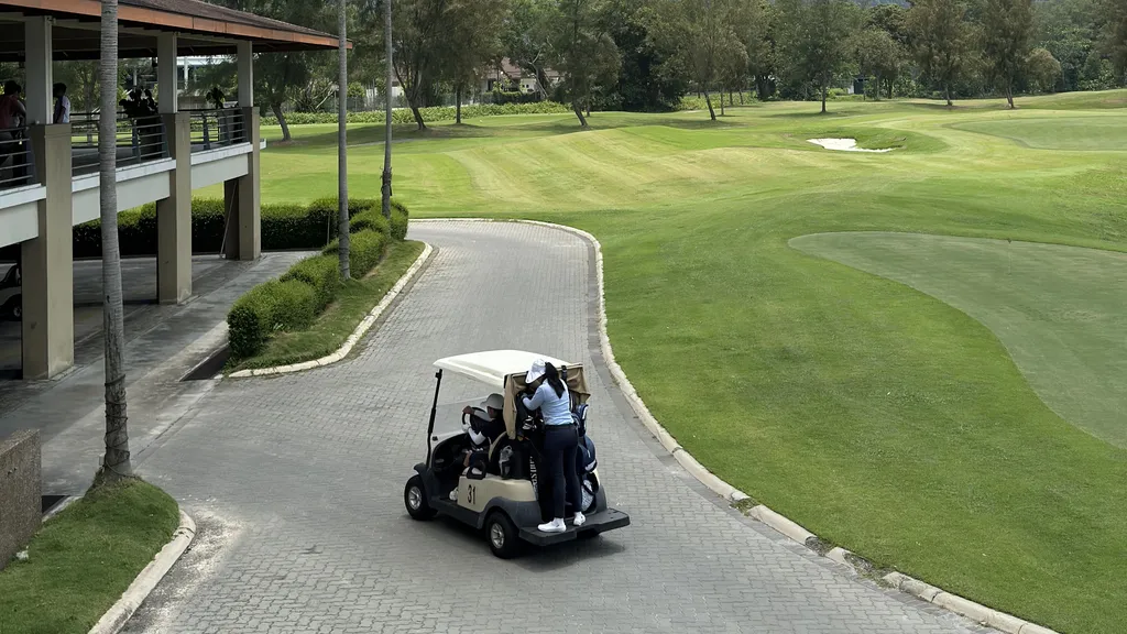 Kemudahan dan Perkhidmatan Golf di Amverton Cove