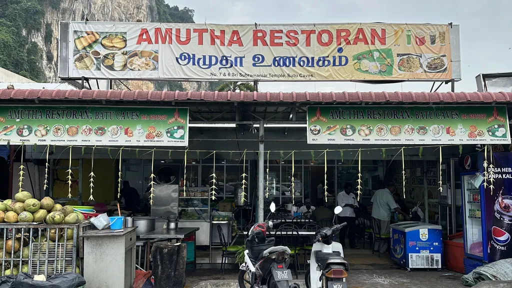 Tempat makan di Batu Caves Amutha Restaurant