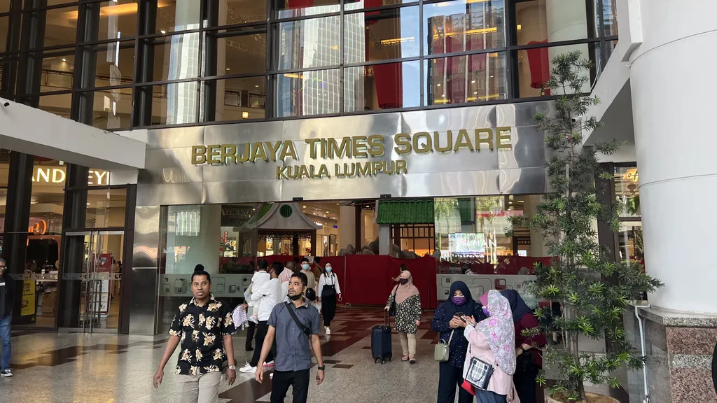 Pusat Perbelanjaan di Kuala Lumpur Berjaya Times Square