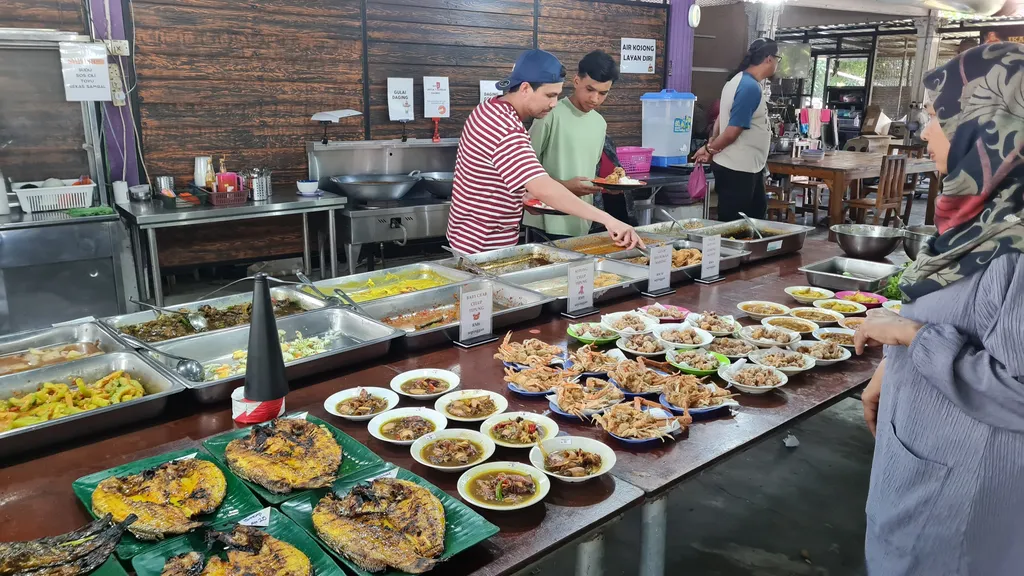 Tempat Makan Tempatan Jelajahi Rasa Asli